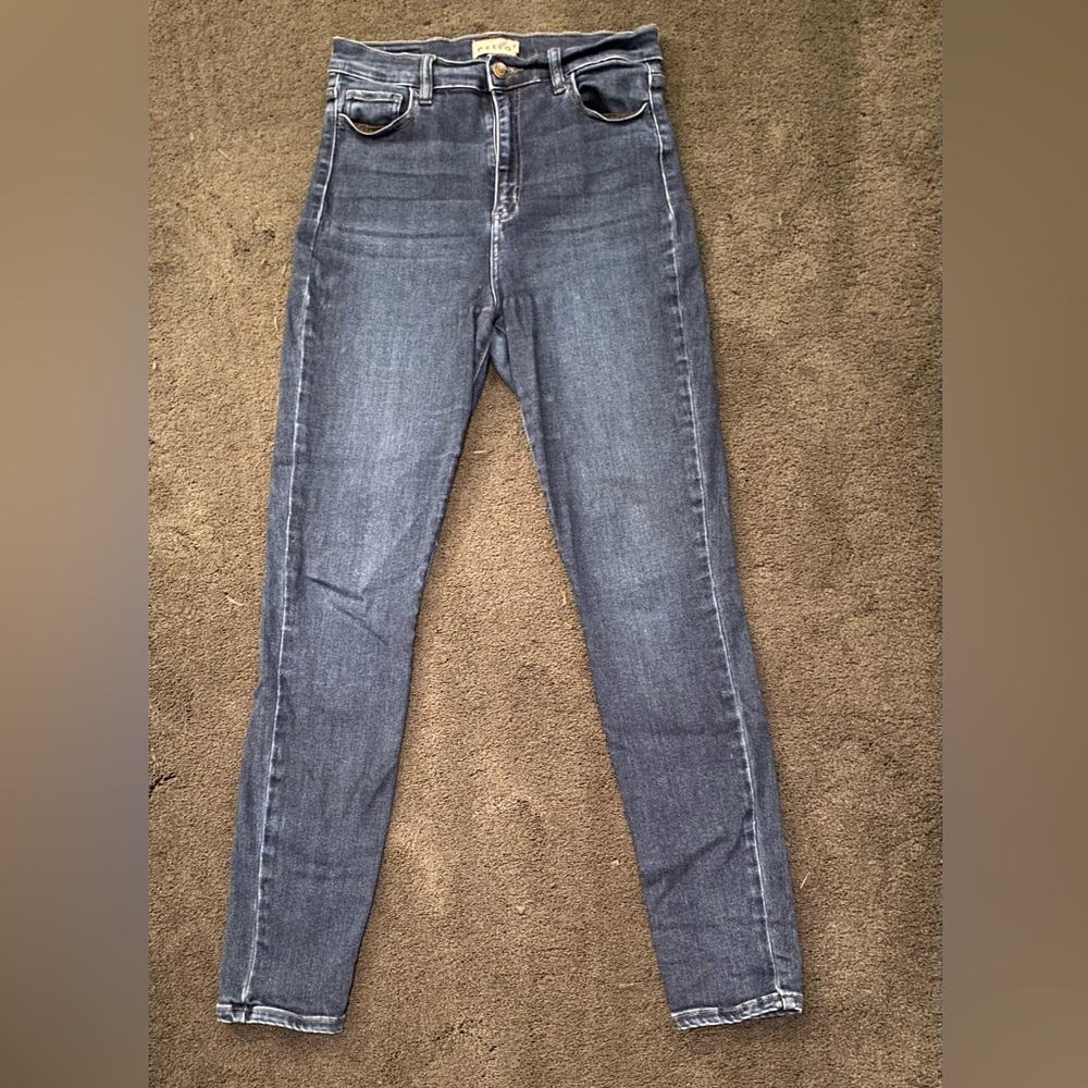 Cello Blue Jean Skinny Jeans with Tapered Leg